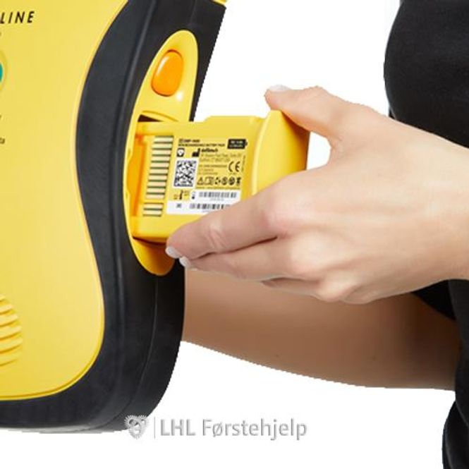 Hovedbilde Lifeline AED Hjertestarter - Norsk, med 5 års ...